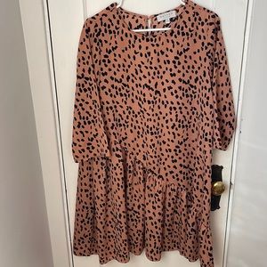 Hayden Los Angeles Spotted Shift Dress Camel Black